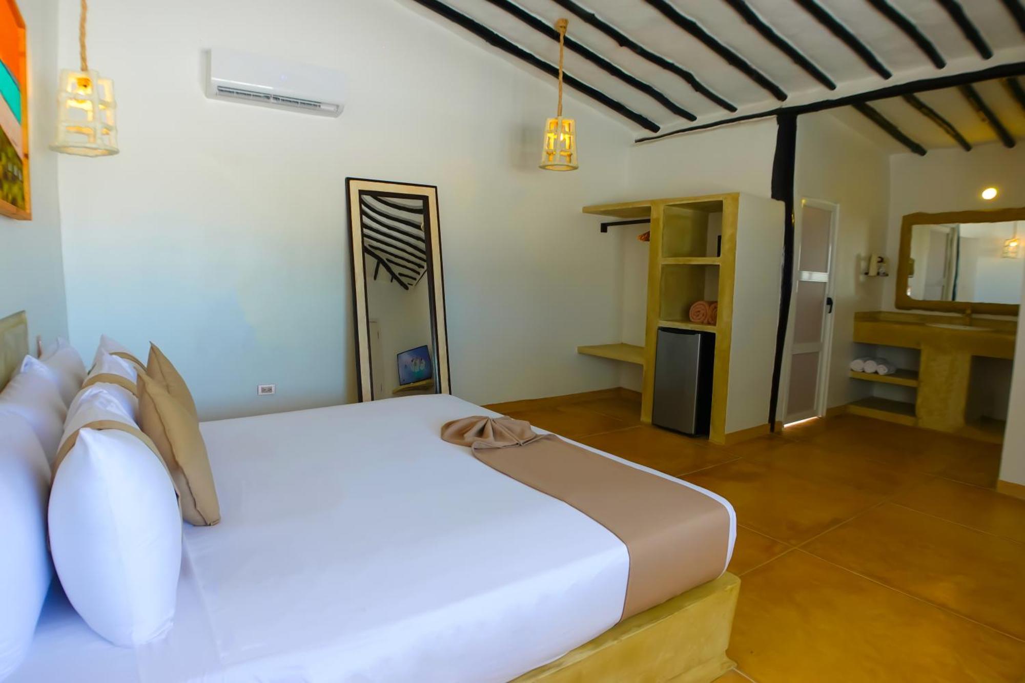 Sunsol Punta Blanca Hotel San Pedro Bagian luar foto
